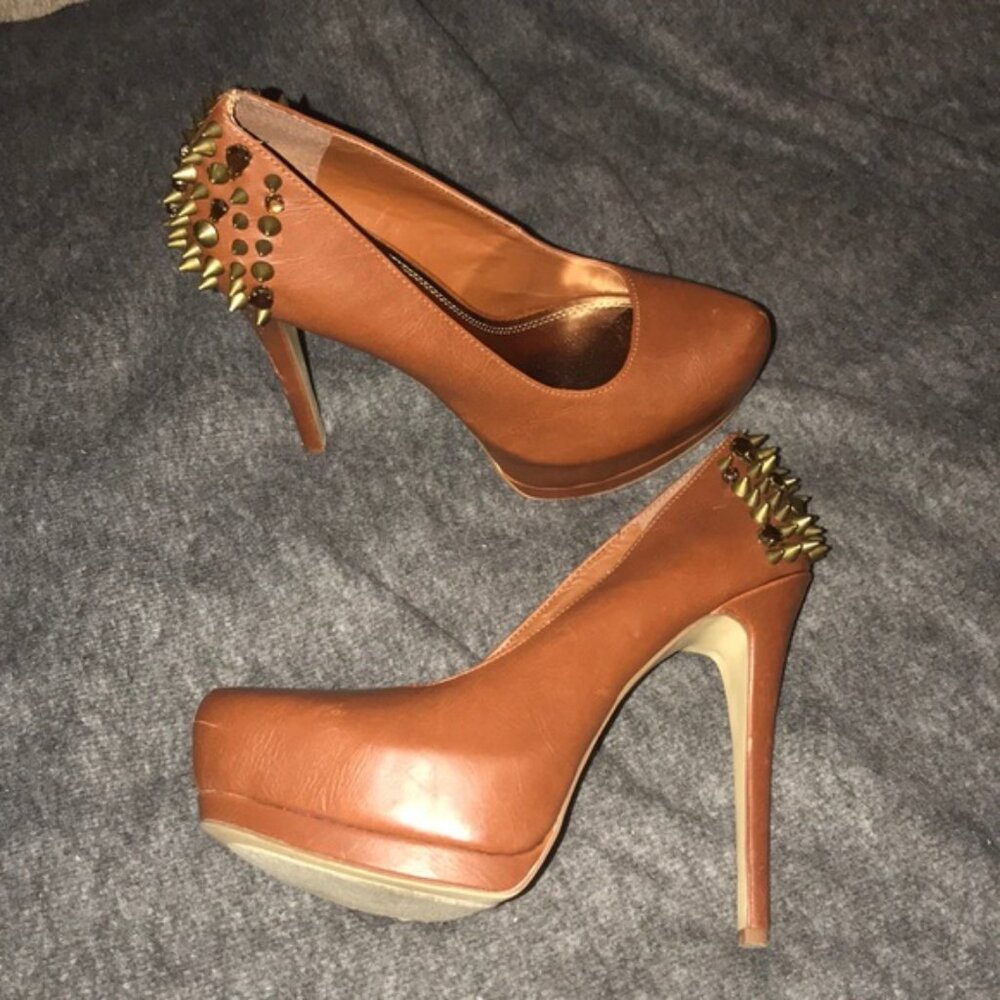 Vintage BAKERS Spike Stiletto Heels Pumps | 8.5M